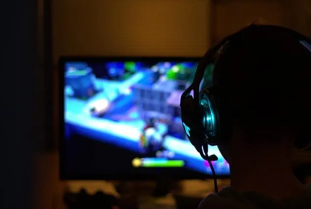 Tehnologii Emergente în Gaming Realitatea Virtuală și Augmentată